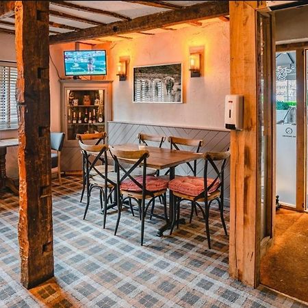 Apartamento Charming 1-Bed Loft In Caerleon Newport  Exterior foto