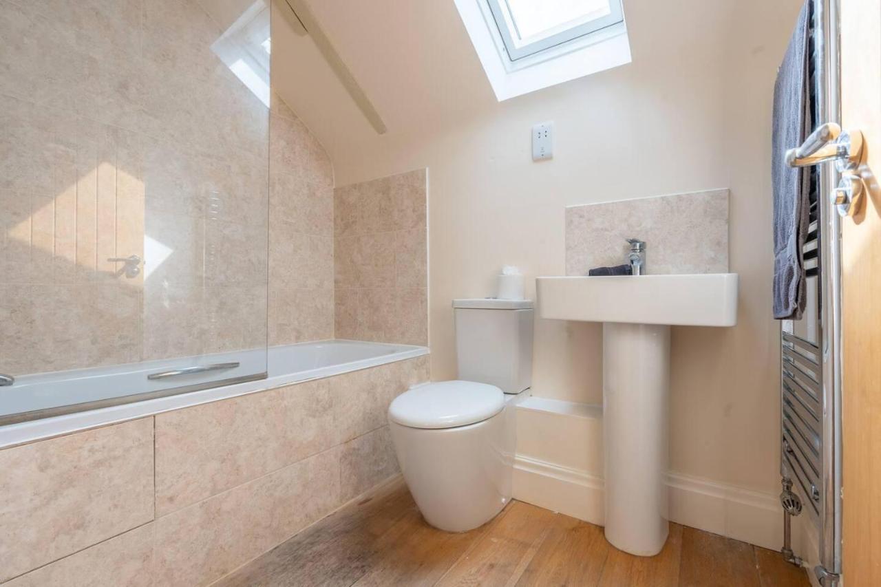 Apartamento Charming 1-Bed Loft In Caerleon Newport  Exterior foto